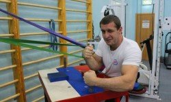 Тренировка связок в армрестлинге
